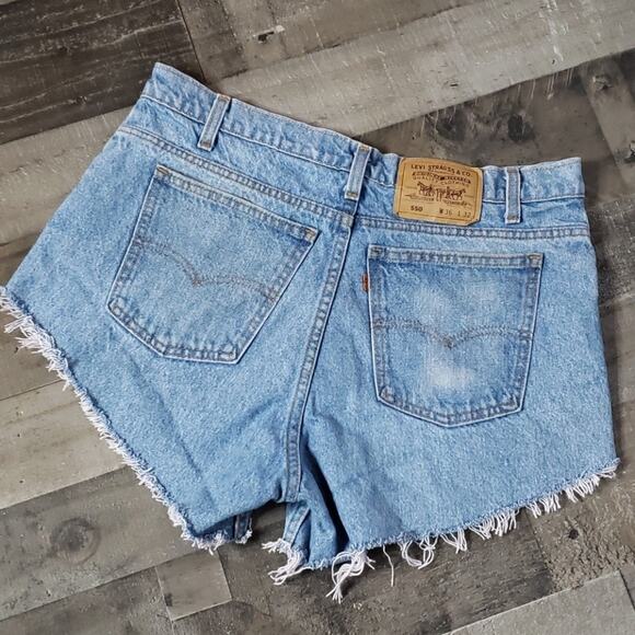 VTG 1992 Orange Tab Made in USA Light Wash 550 Cut Off Shorts, 33" waist - Picture 2 of 9